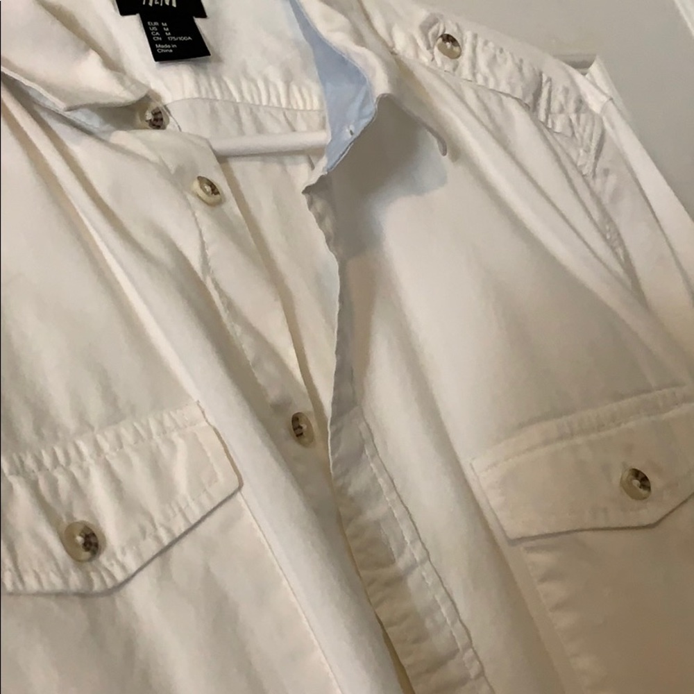 H&M button down - Picture 3 of 4